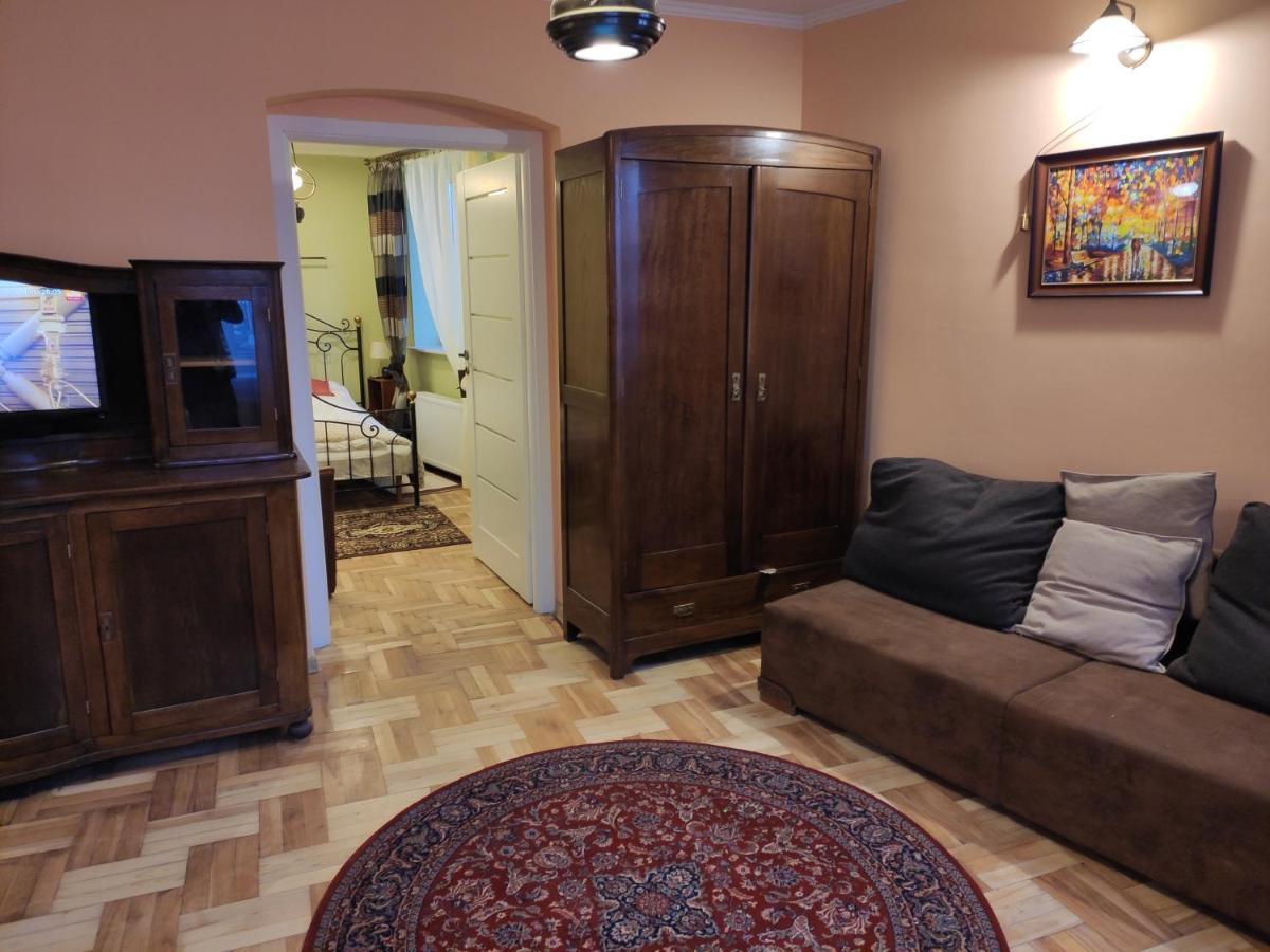 Dom Pod Zegarem Przemyśl Exterior foto